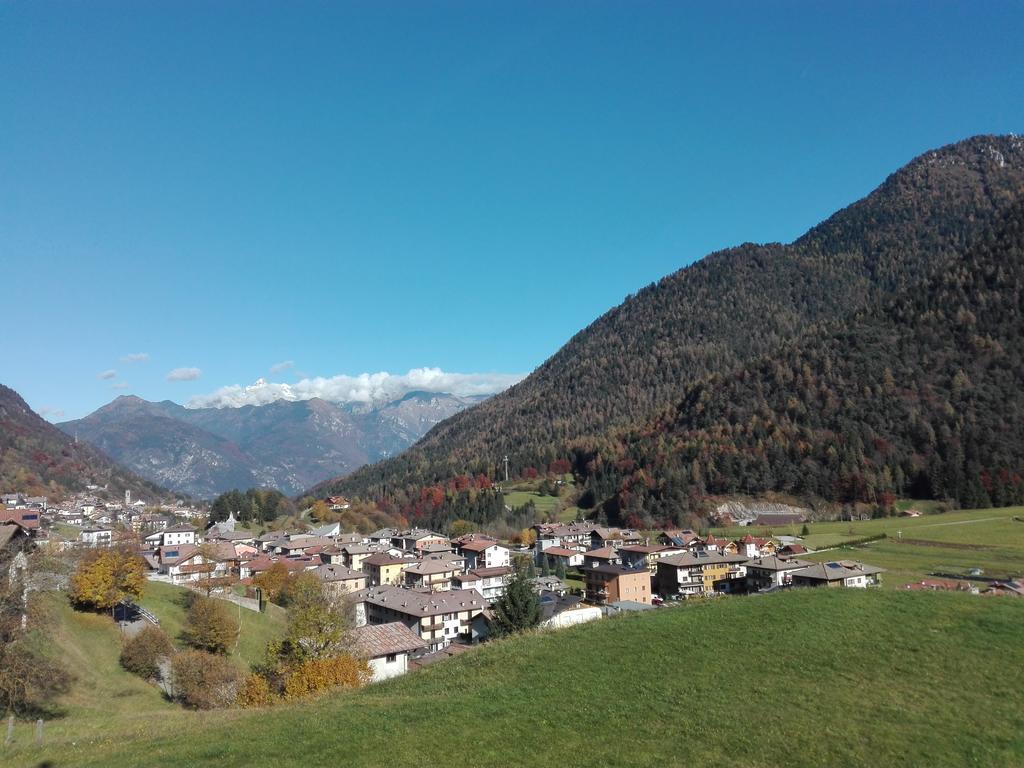 مبيت وإفطار Breguzzo Agritur Cornasest المظهر الخارجي الصورة