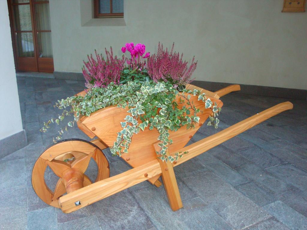 مبيت وإفطار Breguzzo Agritur Cornasest المظهر الخارجي الصورة