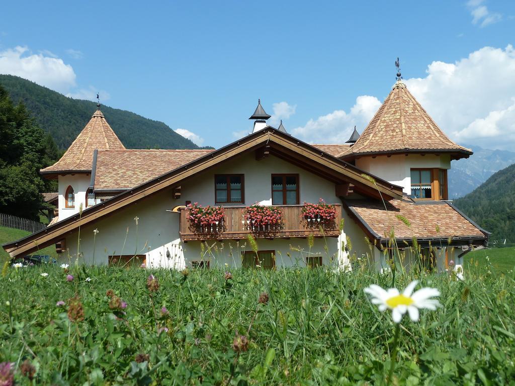 مبيت وإفطار Breguzzo Agritur Cornasest المظهر الخارجي الصورة