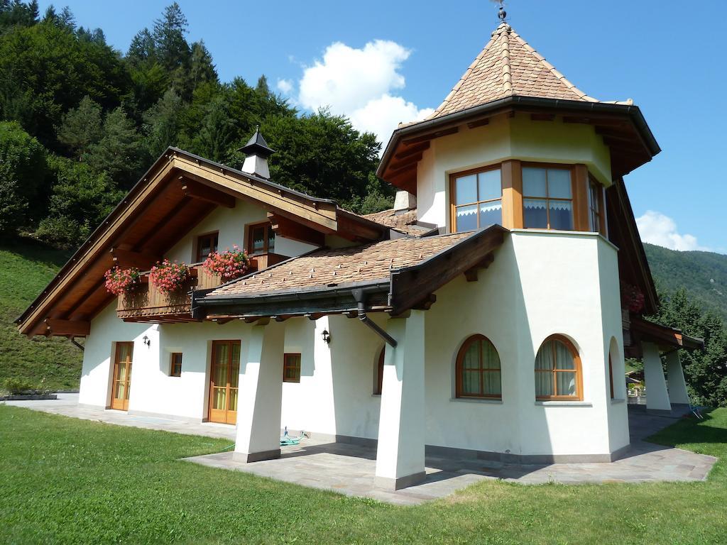 مبيت وإفطار Breguzzo Agritur Cornasest المظهر الخارجي الصورة