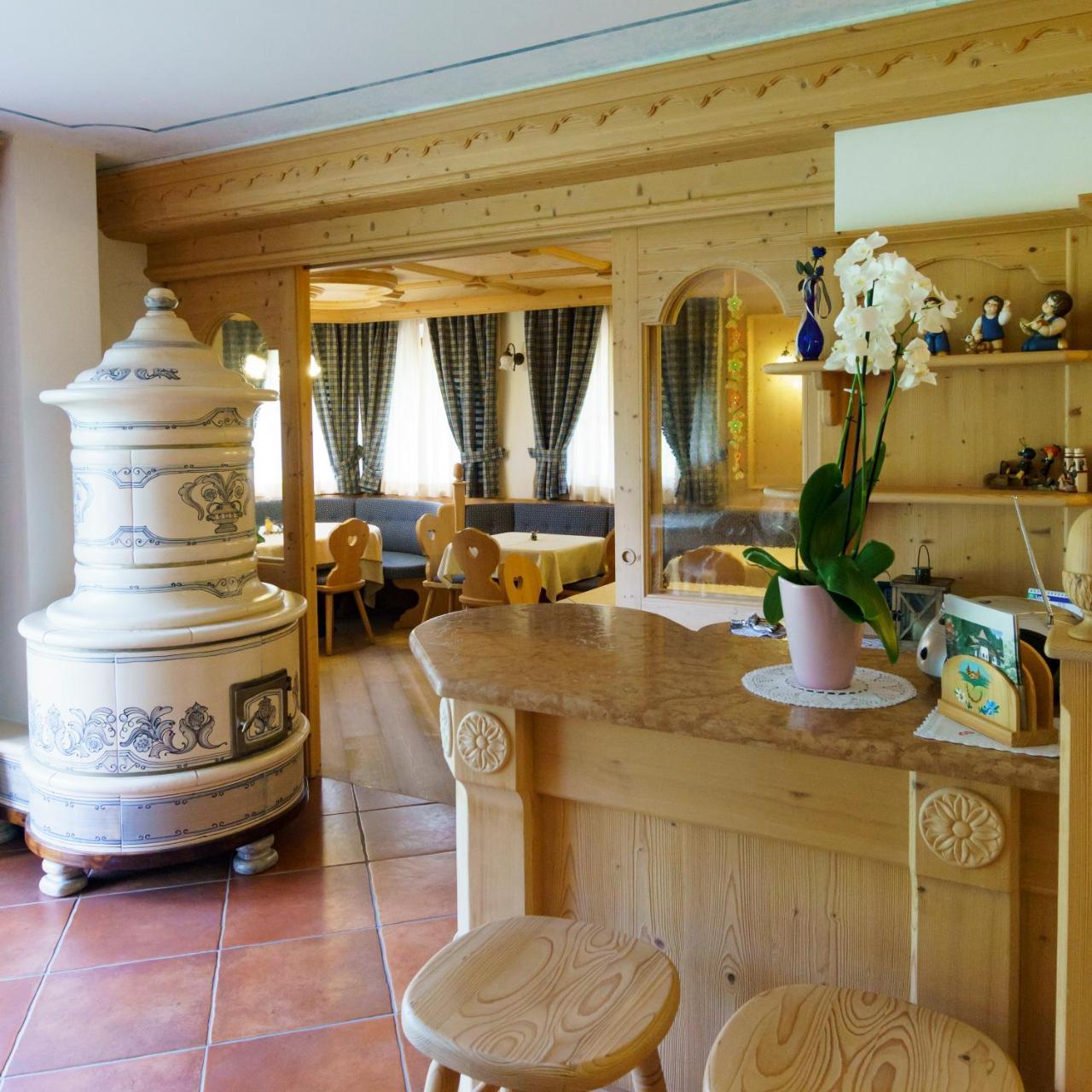 مبيت وإفطار Breguzzo Agritur Cornasest المظهر الخارجي الصورة