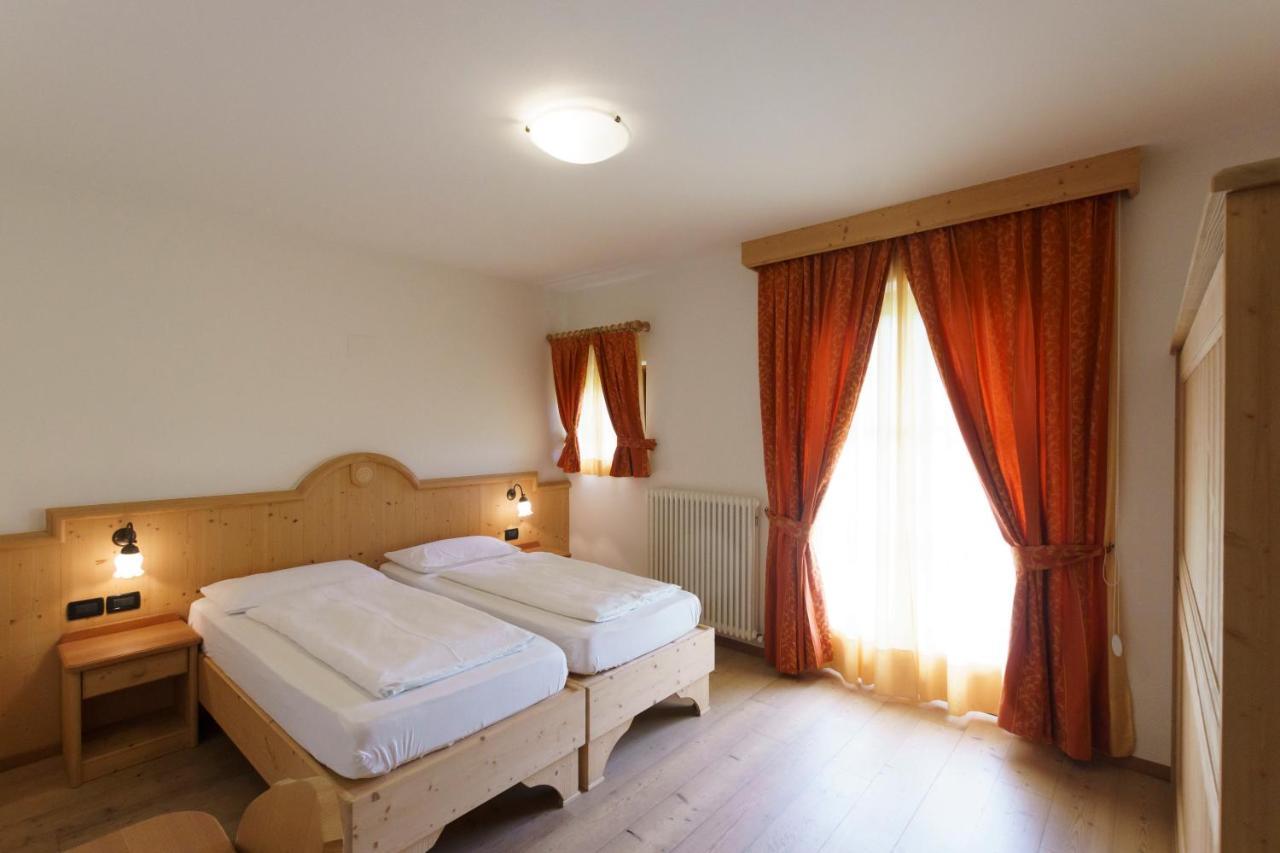 مبيت وإفطار Breguzzo Agritur Cornasest المظهر الخارجي الصورة