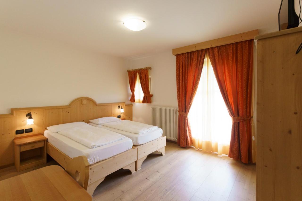مبيت وإفطار Breguzzo Agritur Cornasest المظهر الخارجي الصورة